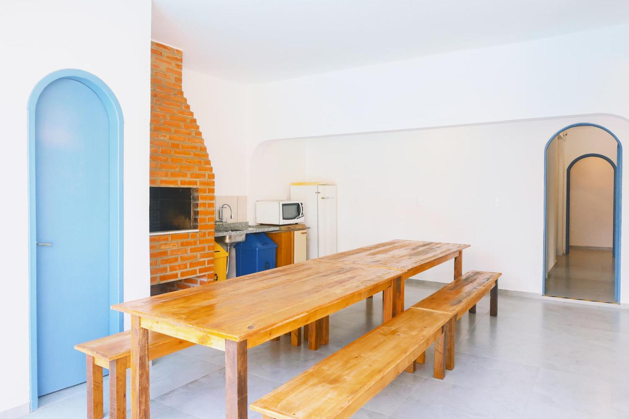 Sea Wolf Hostel - Lagoa Da Conceicao - Florianopolis — Photos 1